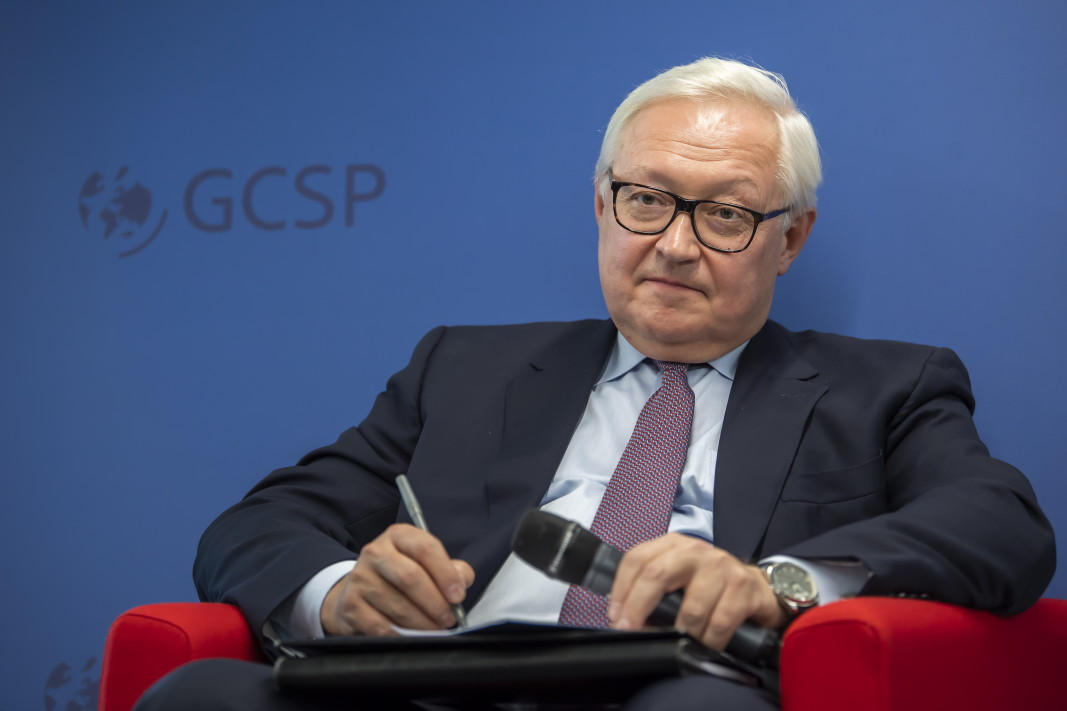 Сергей Рябков: Няма да дадем възможност за почивка и прегрупиране на украинските войски