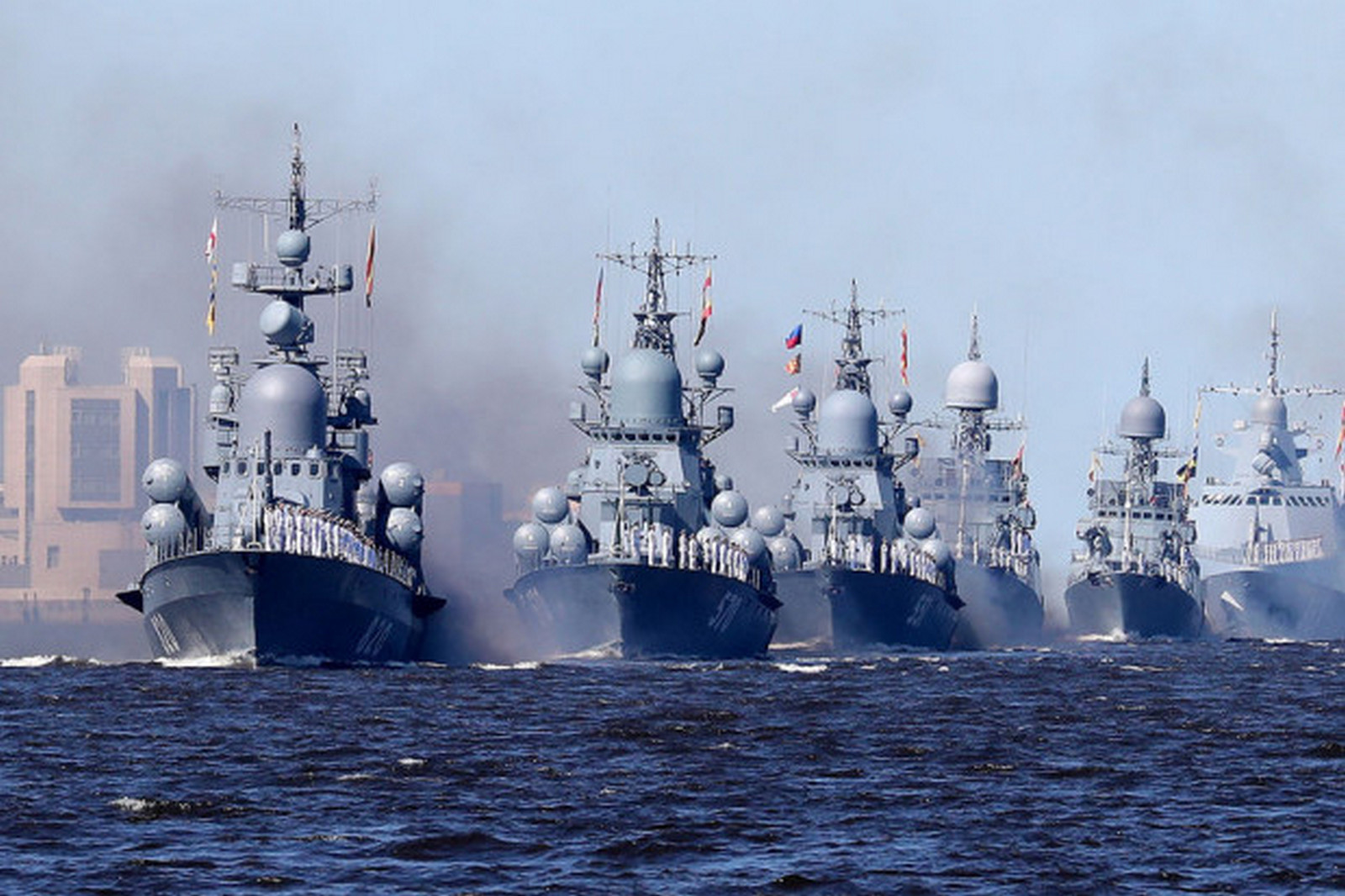 Стармър и Зеленски искат да "удавят" Путин и Тръмп в Балтийско море