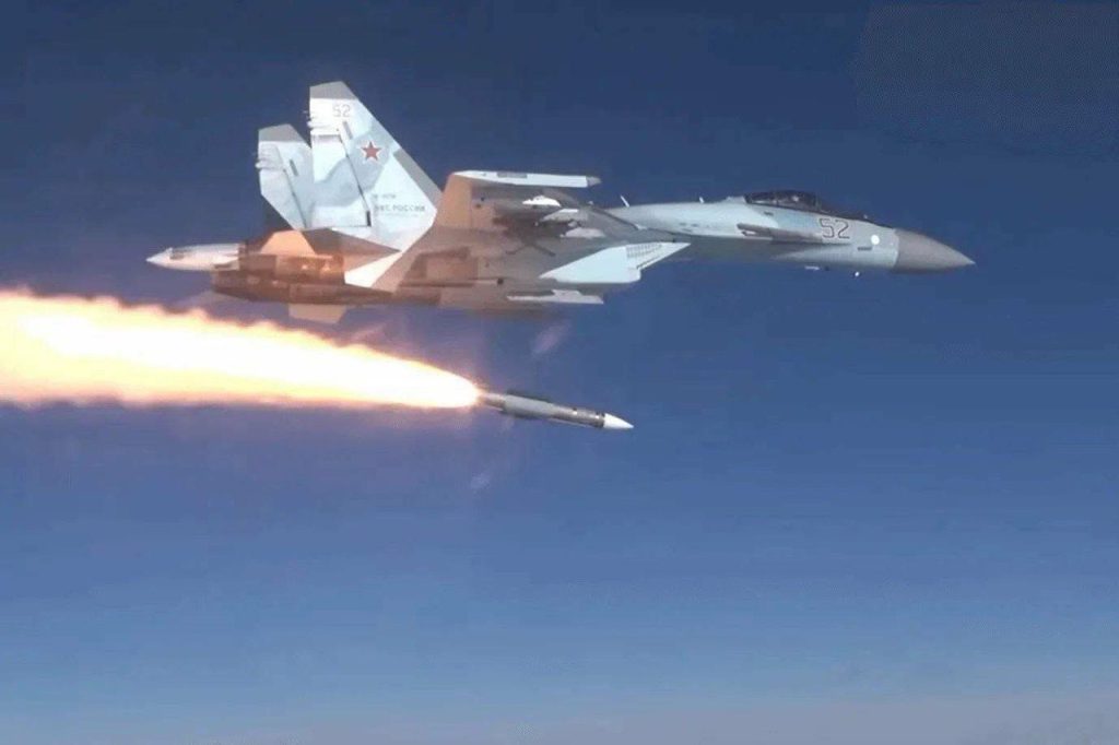 Британски анализатор е шокиран, „100 ракети за 10 минути“, заобикалят всичко. Киев не може да се справи