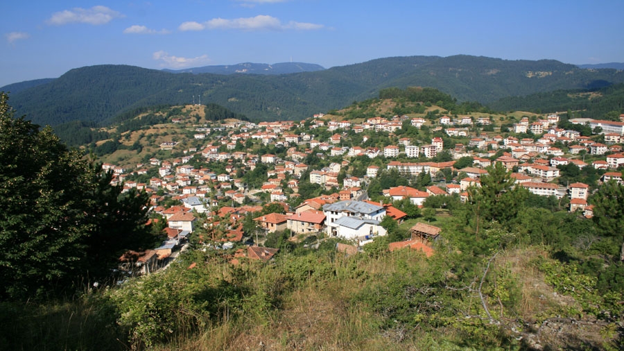 КРАСИВА БЪЛГАРИЯ, село Момчиловци