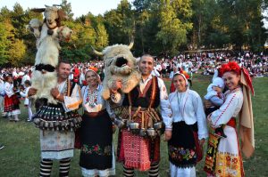 КРАСИВА БЪЛГАРИЯ, Фестивал на фолклорната носия - Жеравна